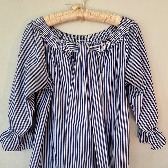 J.O.A. - Blue & White Stripe Blouse - Off Shoulder or On with Ties XS - Picture 8 of 11